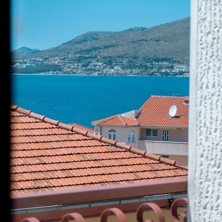 Apartament B