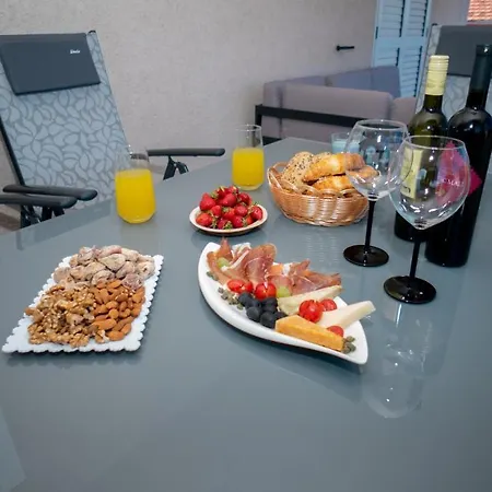 Apartament B