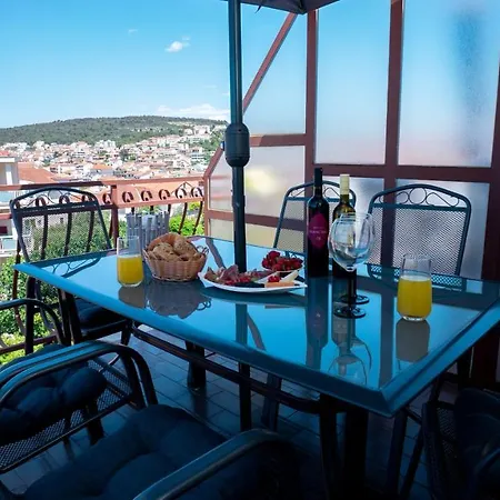 Apartament B *